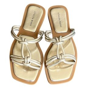 Azalea Wang Women’s Strappy Gold Sandals Size 7.5 NWOT